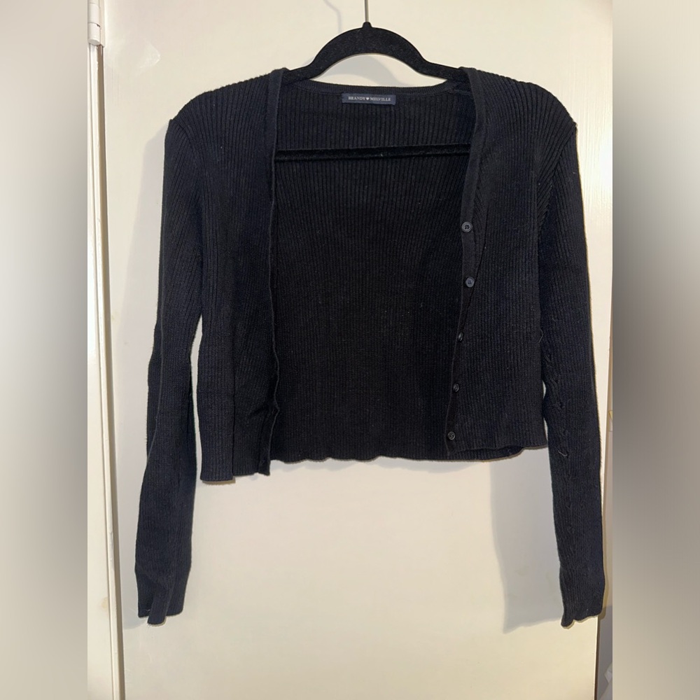 Brandy Melville black cropped button up sweater